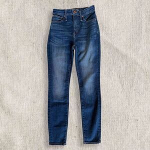 Madewell Curvy High Rise Skinny Jeans 25 / 0 Lightly Worn Soft Stretch Denim